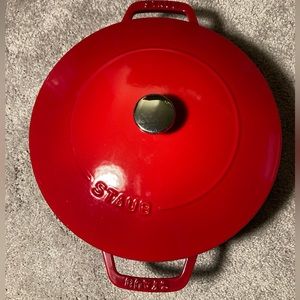 Staub Essential French Oven, 3.75 Qt.